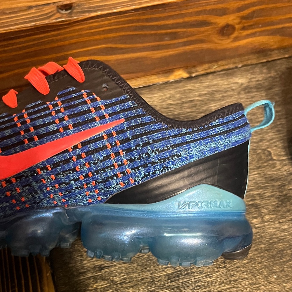 Nike Air VaporMax Flyknit Blue Fury GS - Picture 11 of 16